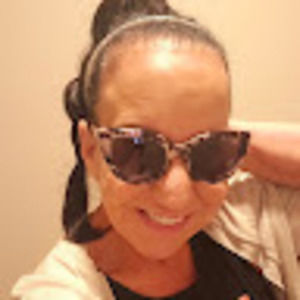 Meet your Posher, Deb